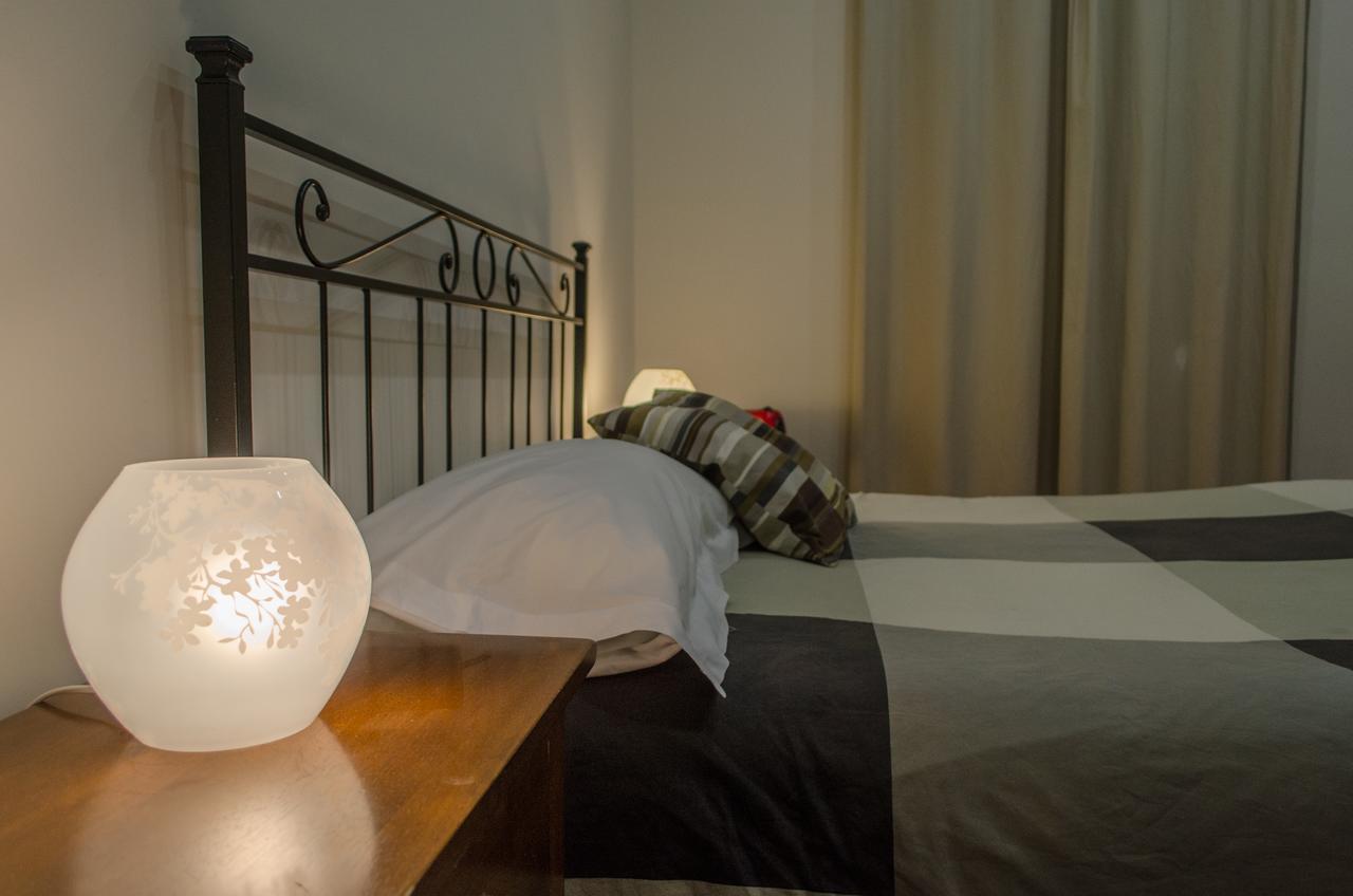 Living Rome Ottaviano B&B Bagian luar foto