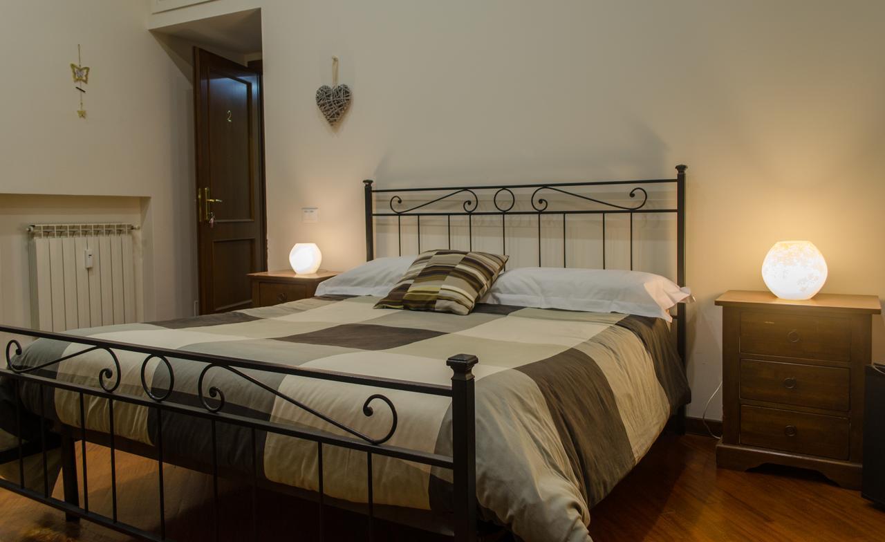 Living Rome Ottaviano B&B Bagian luar foto